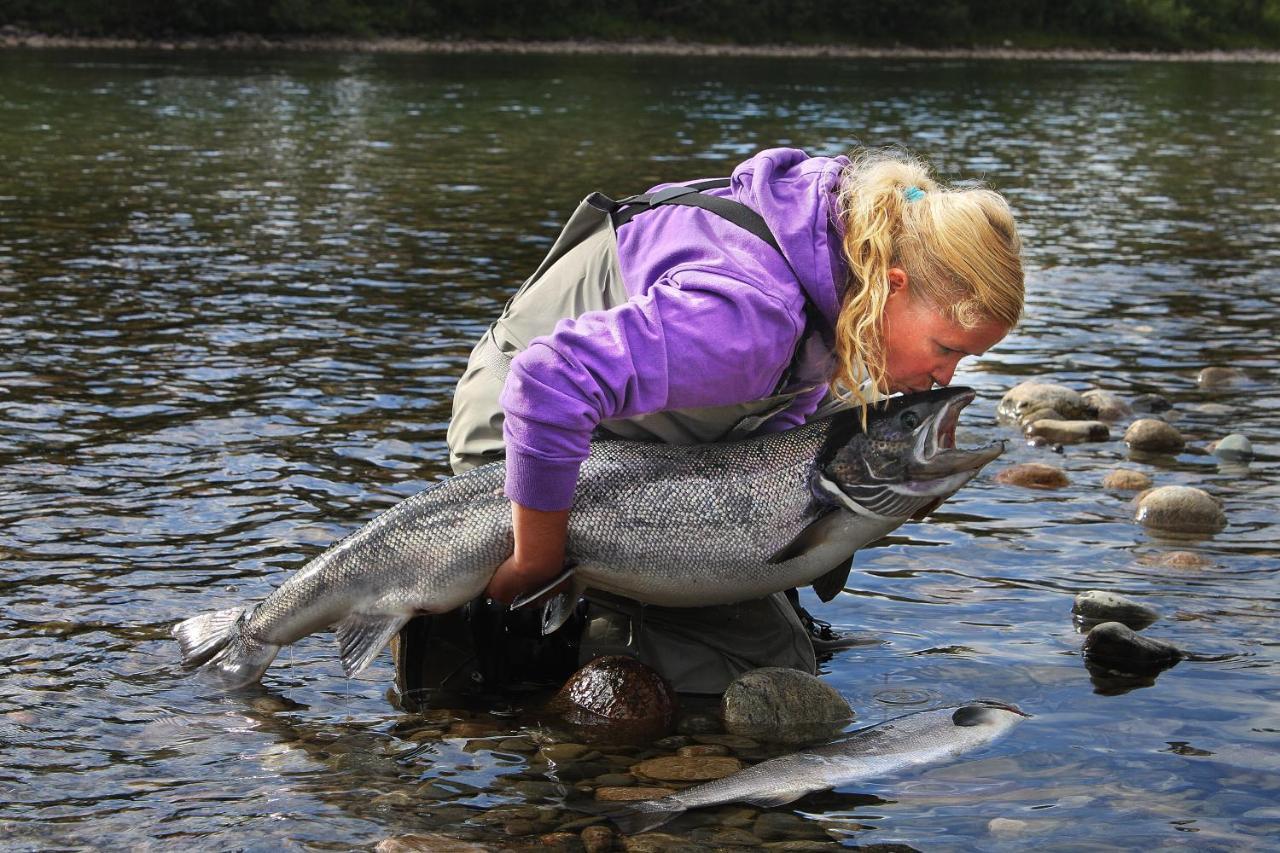 Rundhaug Gjestegard Buitenkant foto